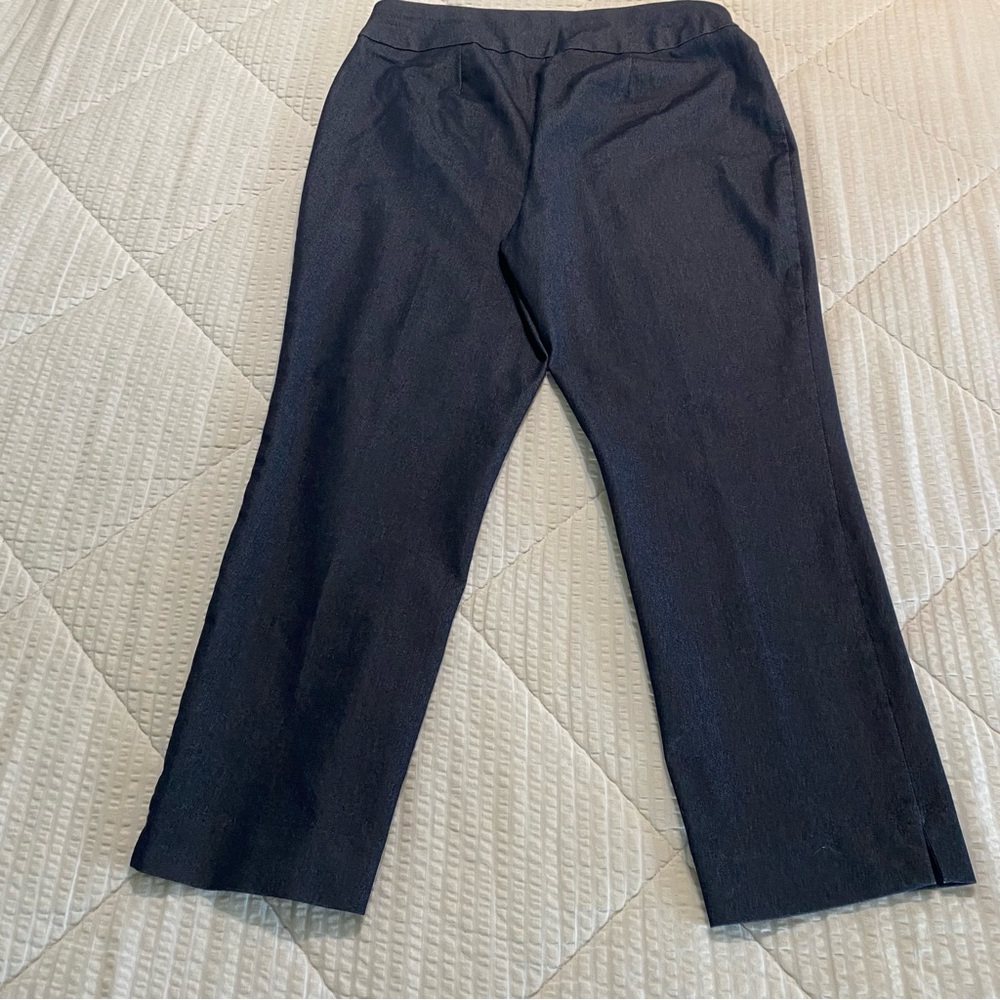 Chico’s So Slimming Cropped Dark Denim Stretch Pull-On Pants Size .5 S/6 - Picture 3 of 11